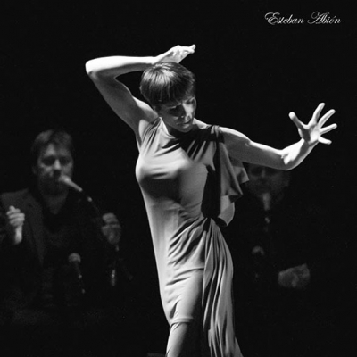 Leonor Leal